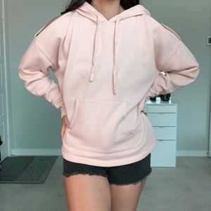 Active Open-Shoulder Hoodie - Light Pink